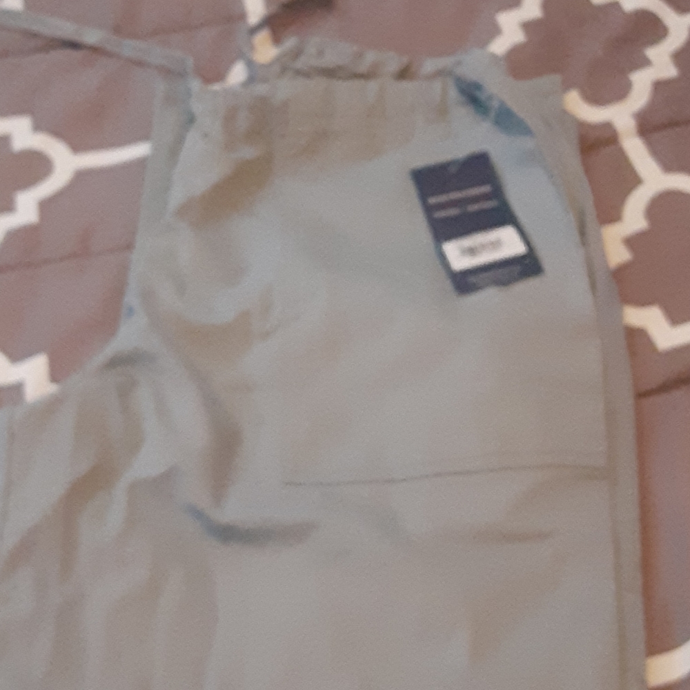 Nursing Scrub Set - Picture 3 of 5
